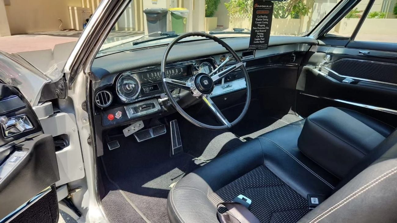 Cadillac Coupe Deville