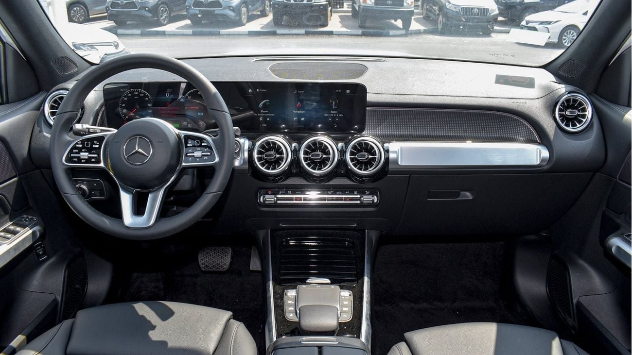 Mercedes-Benz EQB 260