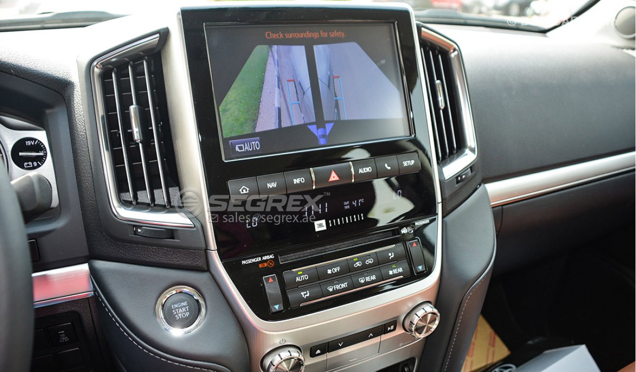 Toyota Land Cruiser 2019 4.5L VXR Full Option 4 Camera,JBL,Big Screen,Rear DVD-Colors Available- عدة الوان