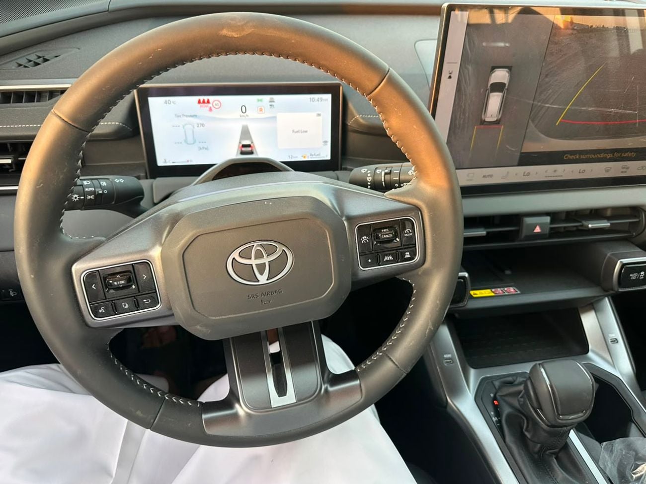 Toyota RAV4 LE