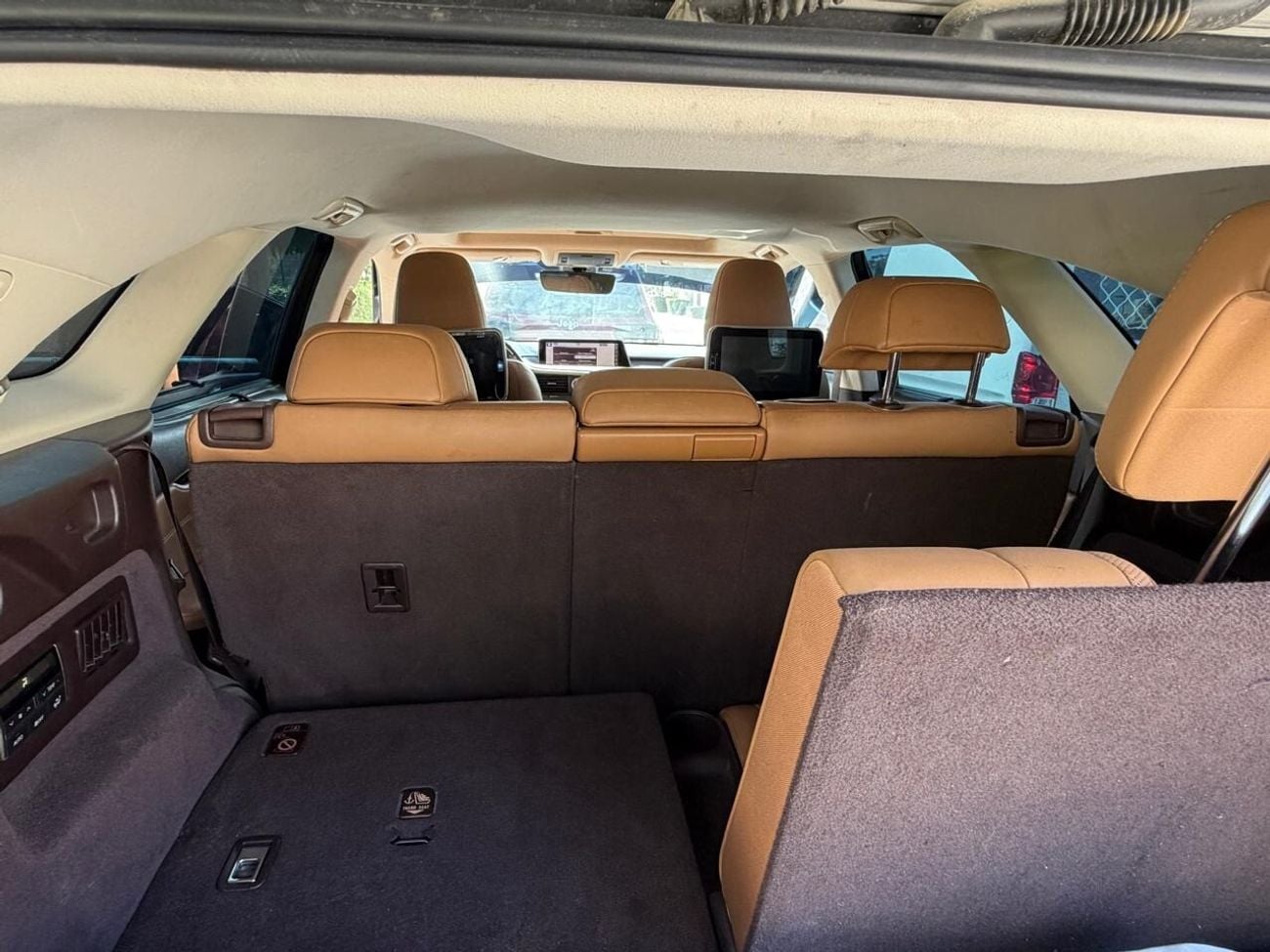 لكزس RX350 L PLATINUM