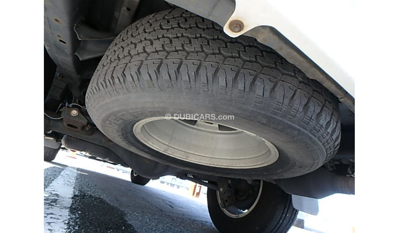 تويوتا برادو 2005