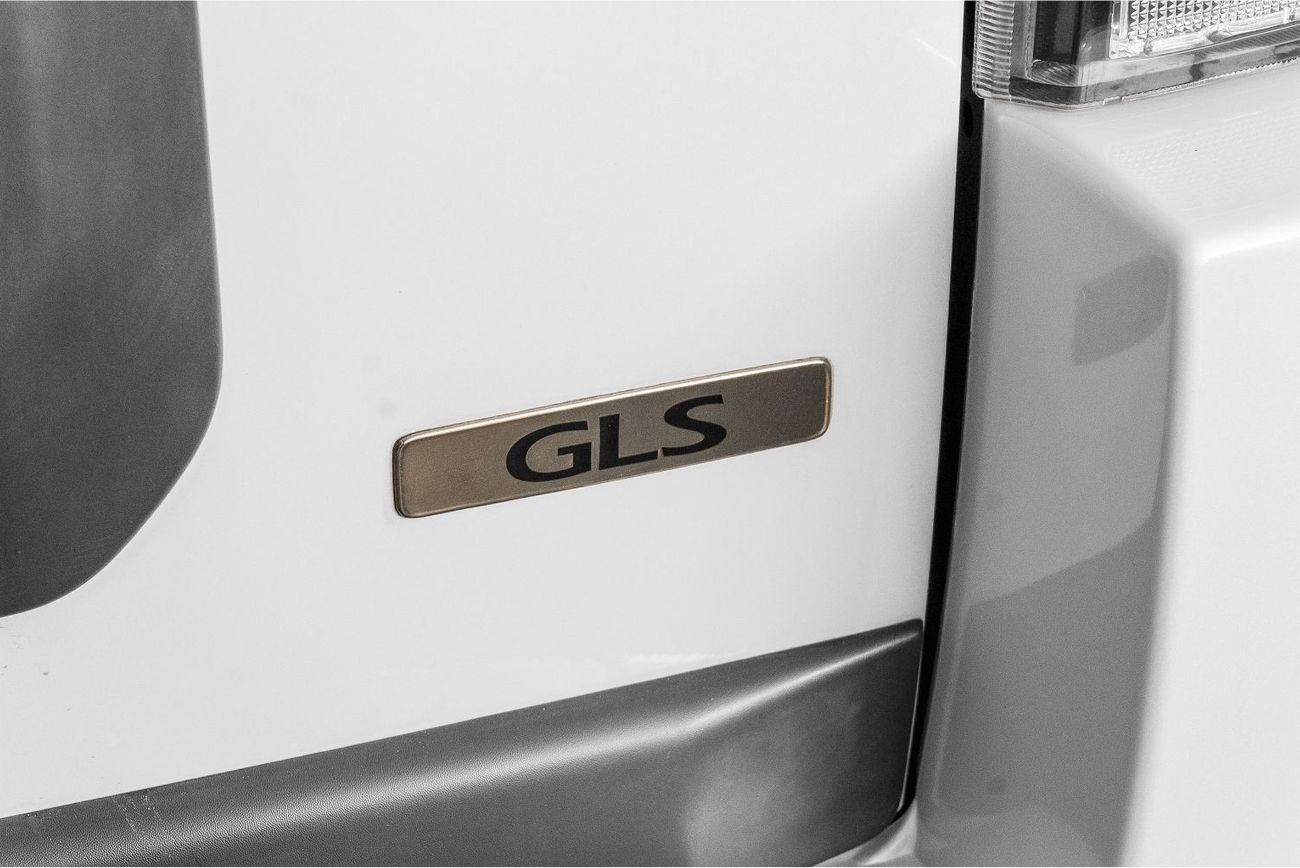 ميتسوبيشي باجيرو GLS 3.8L