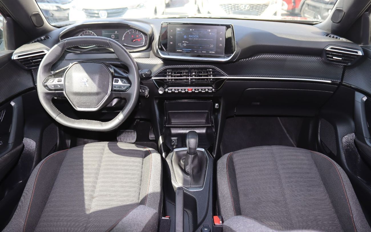 Peugeot 2008 Peugeot 2008 - GCC - 2023 -accident-free - low mileage - 1.2L - in excellent condition