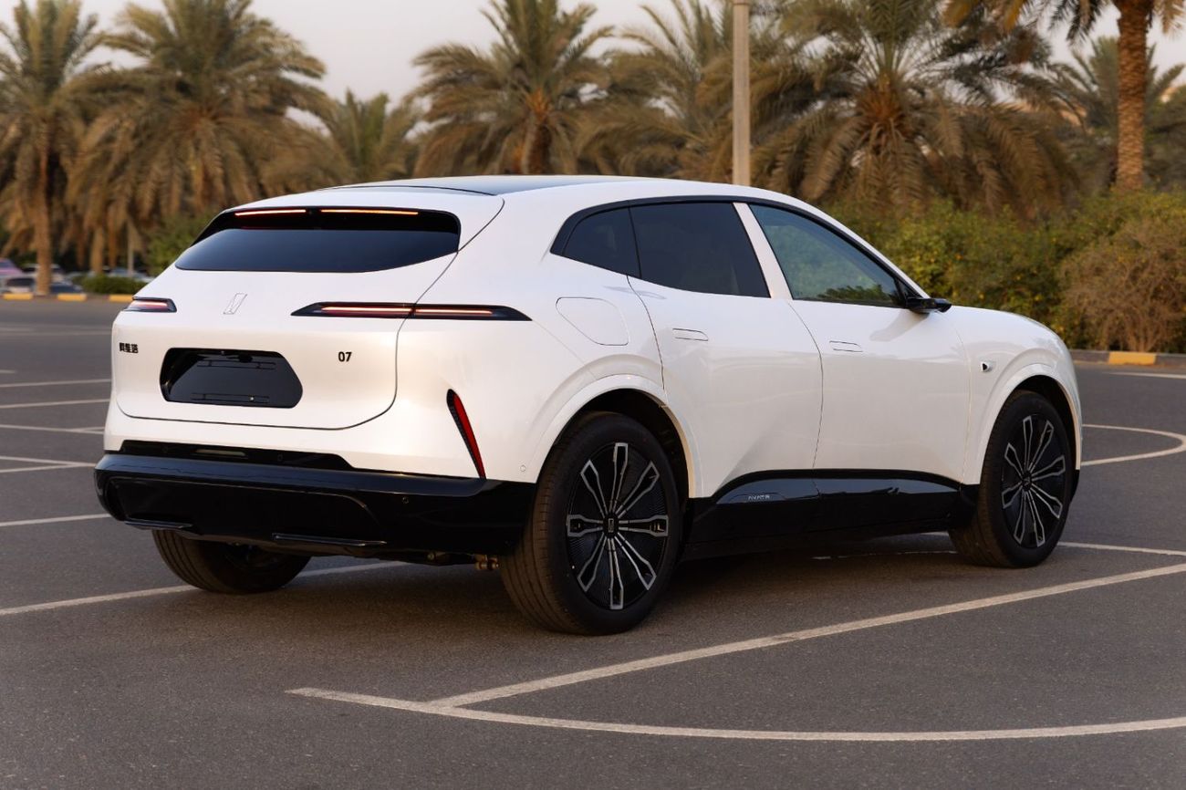 Avatr 07 3 YEAR WARANTY AND 2 YEARS SERVICE