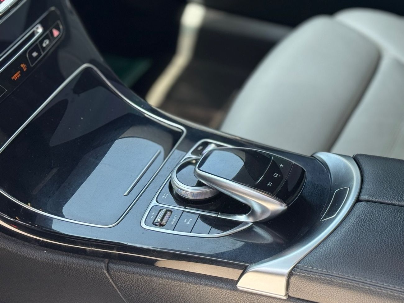 مرسيدس بنز C 200 Mercedes-Benz C200 / 2014 / Germany/ Original Paint