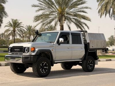 تويوتا لاند كروزر بيك آب Double Cabin 4.5L