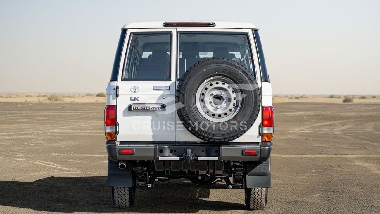 Toyota Land Cruiser 70 LC 76 - Manual - 4.2L - Diesel - Hard Top - Four Wheel Drive - 9 seats - 5 Door