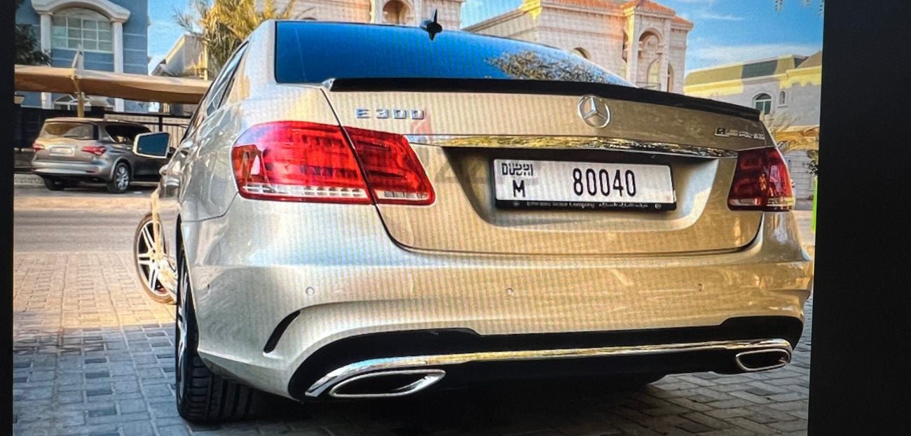 مرسيدس بنز E300 AVANTGARDE SPORT