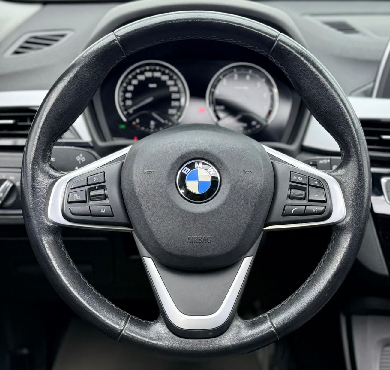 BMW X1 sDrive 20i 2.0L 2019 BMW X1 sDrive20i, Warranty, Full BMW Service History, GCC