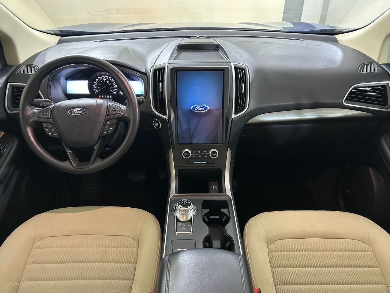 Ford Edge SE022 / AL TAYER MOTORS AL QOUZ SHOWROOM