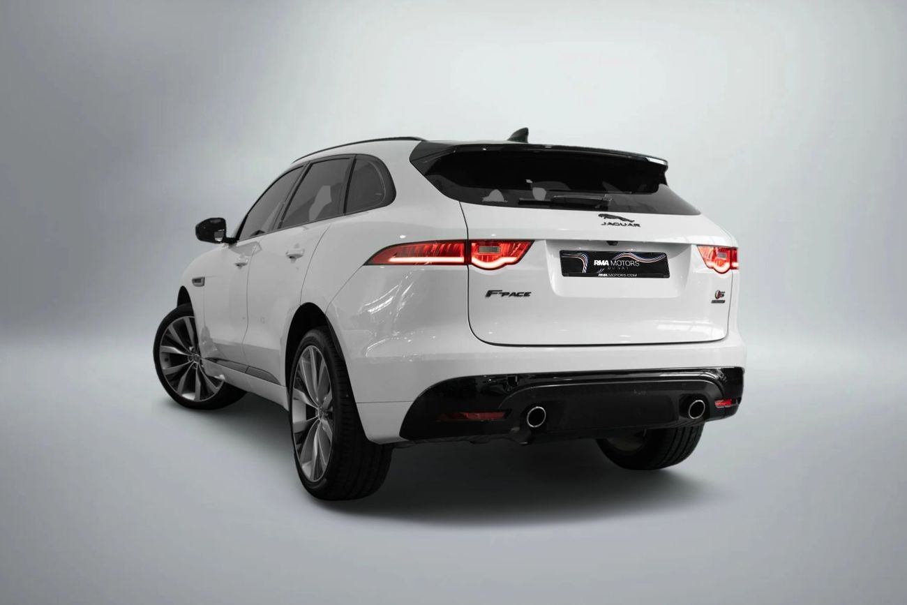 جاكوار F بيس 2018 Jaguar F Pace S / Full-Service History