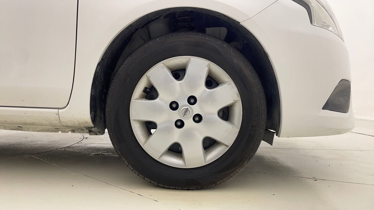 Nissan Sunny SV 1.5 | Zero Down Payment | Home Test Drive