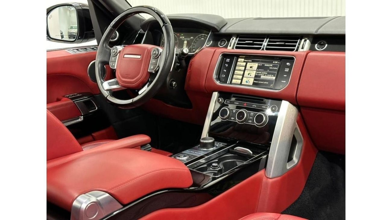 Land Rover Range Rover 2015 Range Rover Vogue Autobiography, Full Range Rover Service History, Full Options, Low Kms, GCC