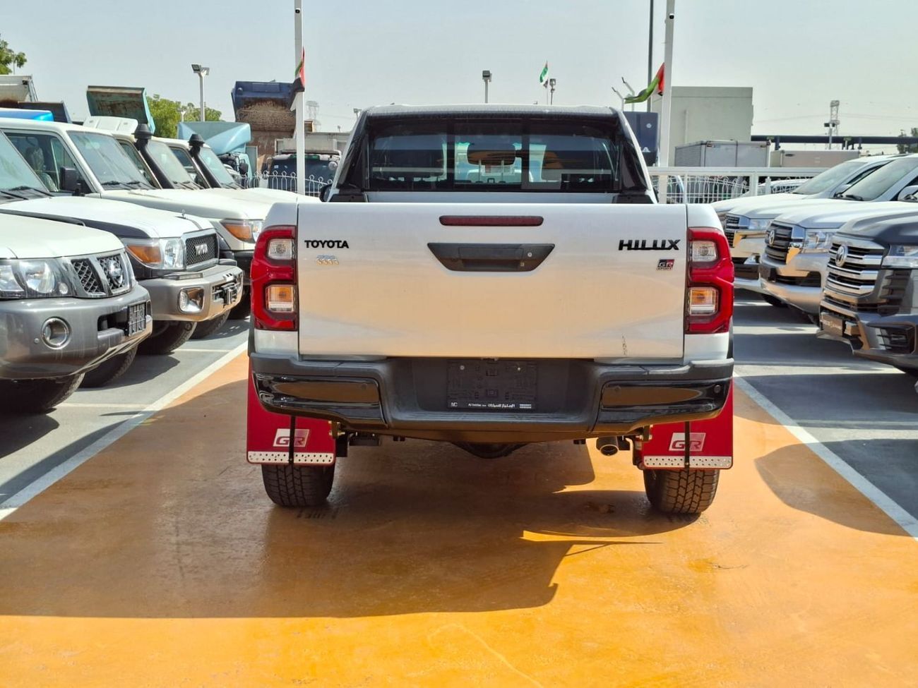 تويوتا هيلوكس GR Sport 4.0L