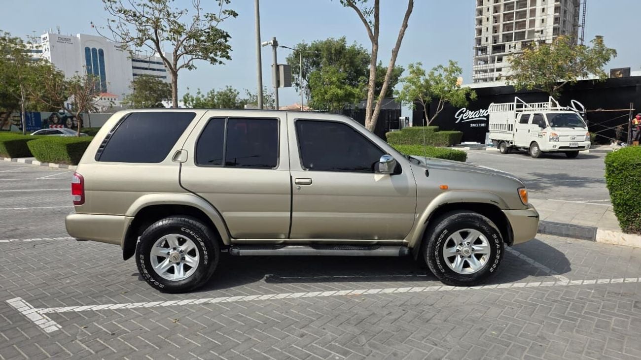 نيسان باثفايندر XE 3.5L