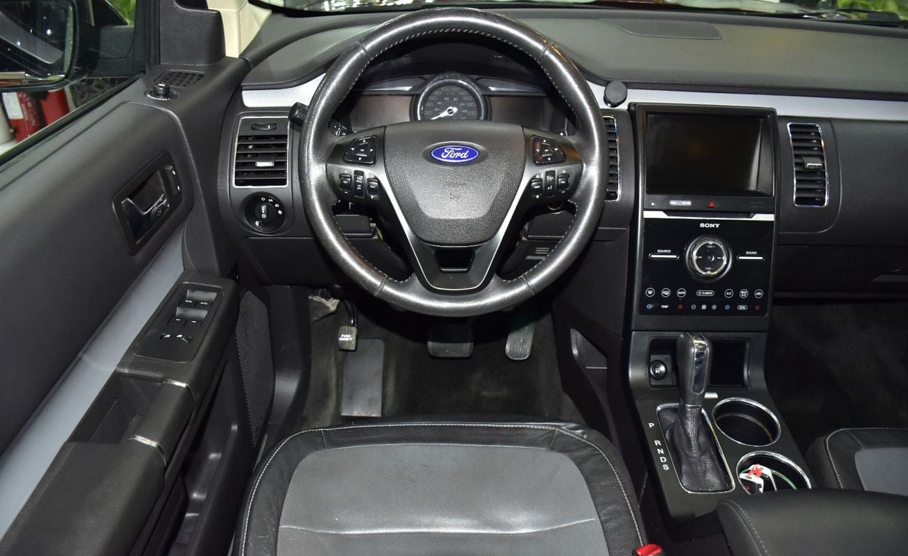 فورد فليكس EXCELLENT DEAL for our Ford Flex Limited ( 2015 Model ) in Red Color GCC Specs