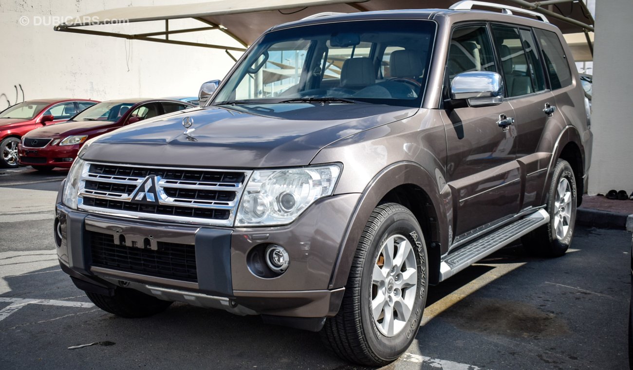 Mitsubishi Pajero GLS V6