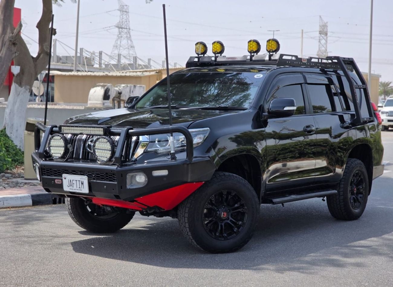 Toyota Prado 4WD - 3.0 Diesel Engine - MT