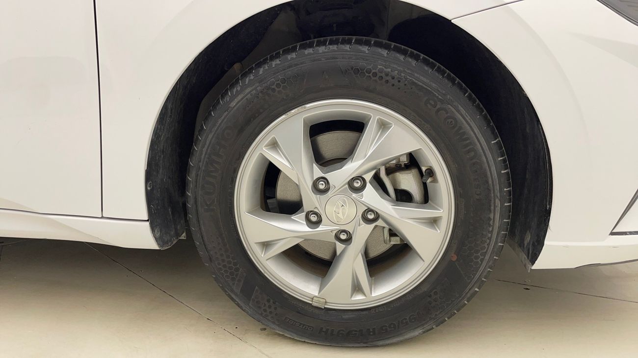 هيونداي إلانترا SMART 1.6 | بدون دفعة مقدمة | اختبار القيادة في المنزل