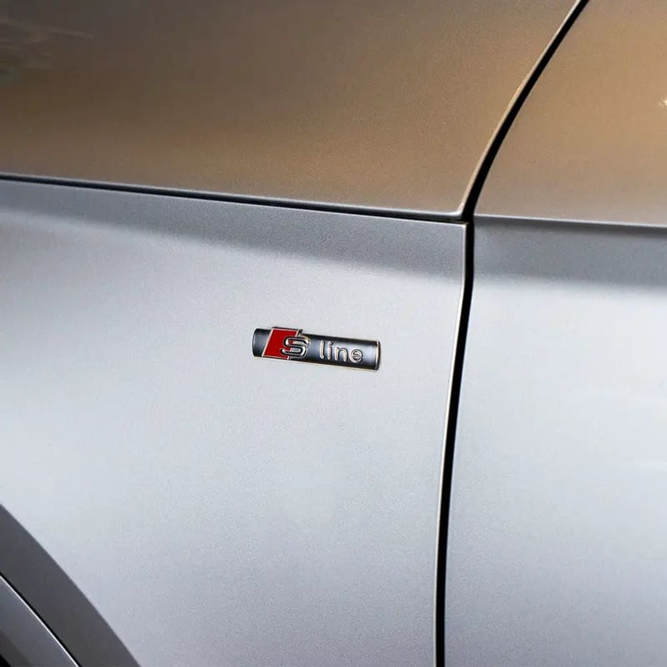 أودي Q5 45 TFSI Quattro S Line 2.0L (252 HP) 1,915 pm • 0% Downpayment • 45TFSI S-Line • 1 Year Warranty