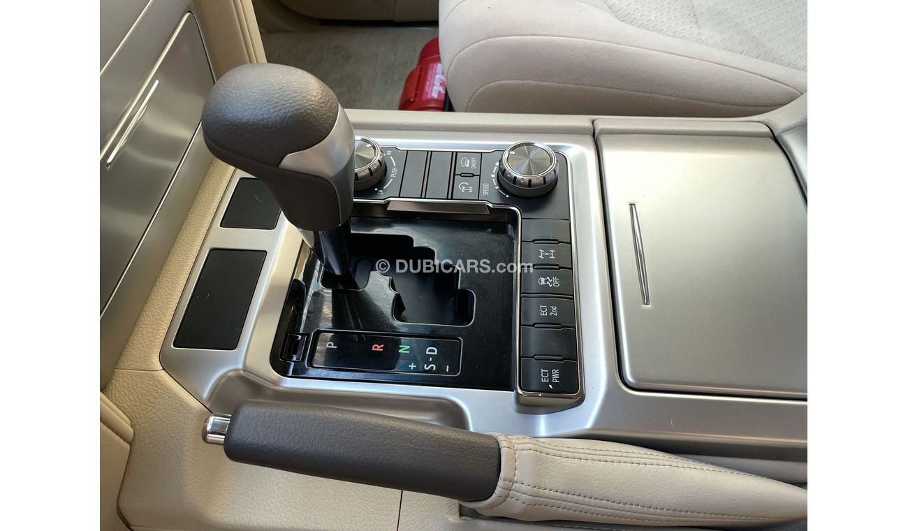 Toyota Land Cruiser GXR 4600