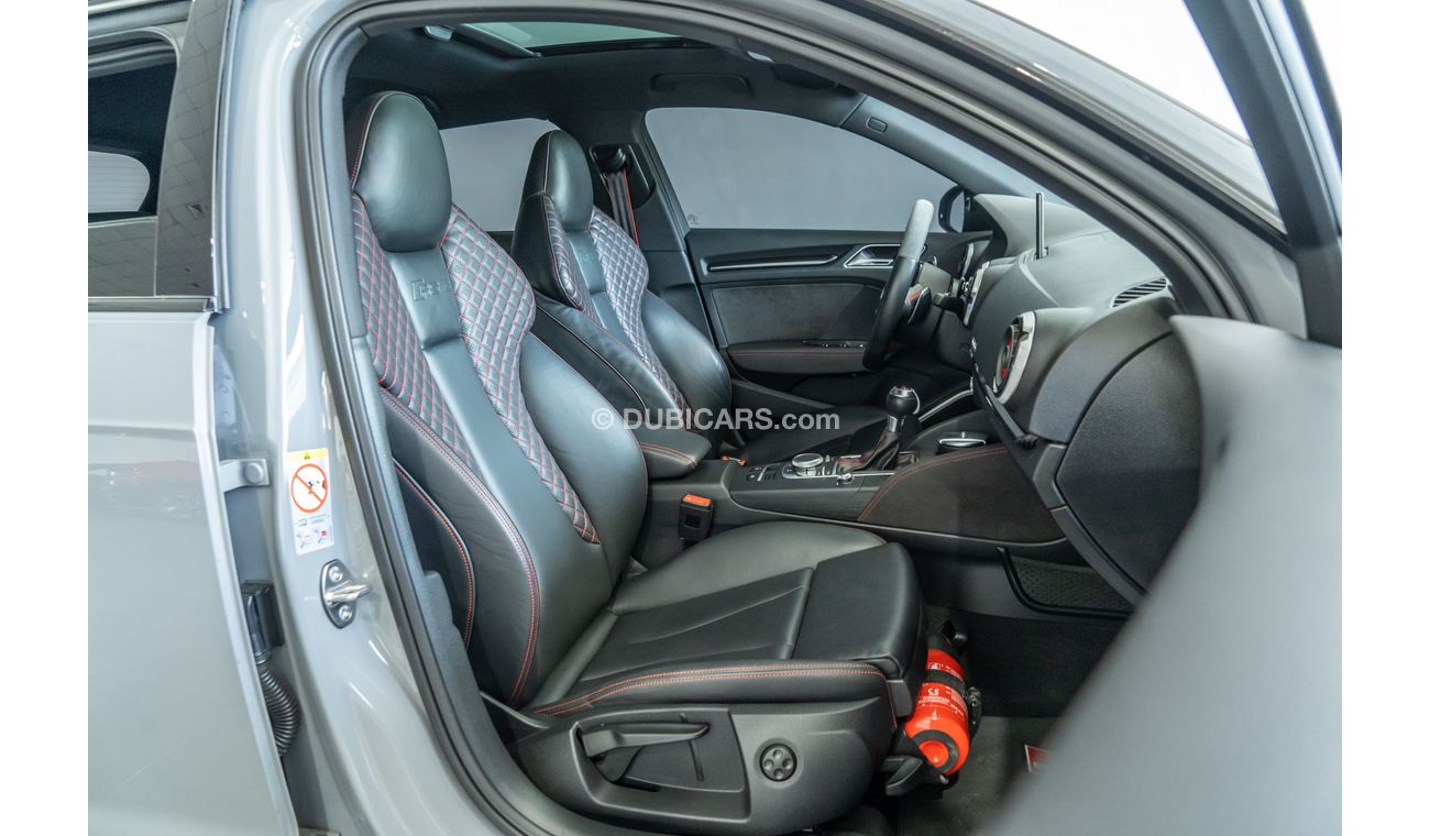 Audi RS3 2016 Audi RS3 / Full-Service History