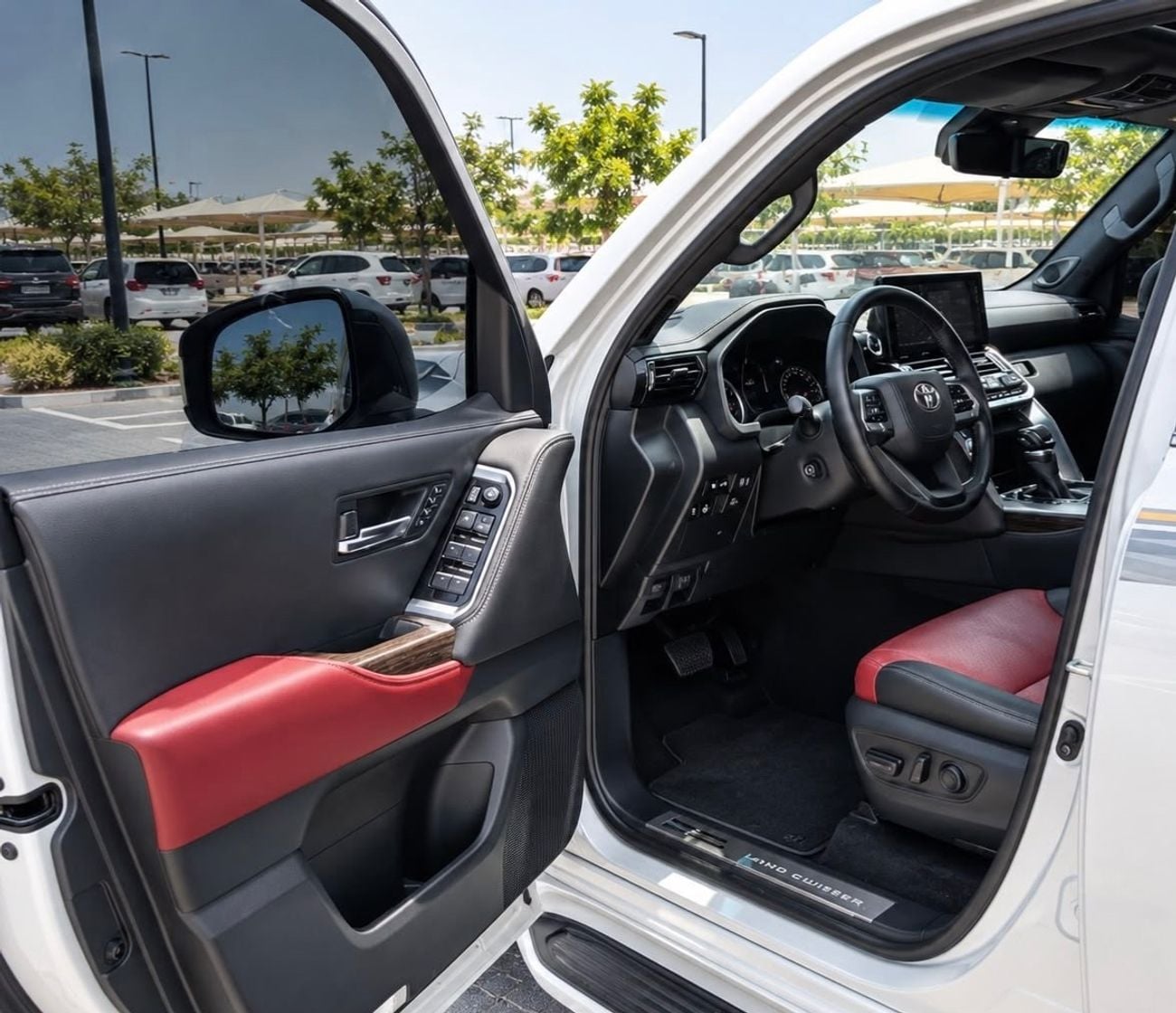 Toyota Land Cruiser VXR 3.5 L Petrol 2022