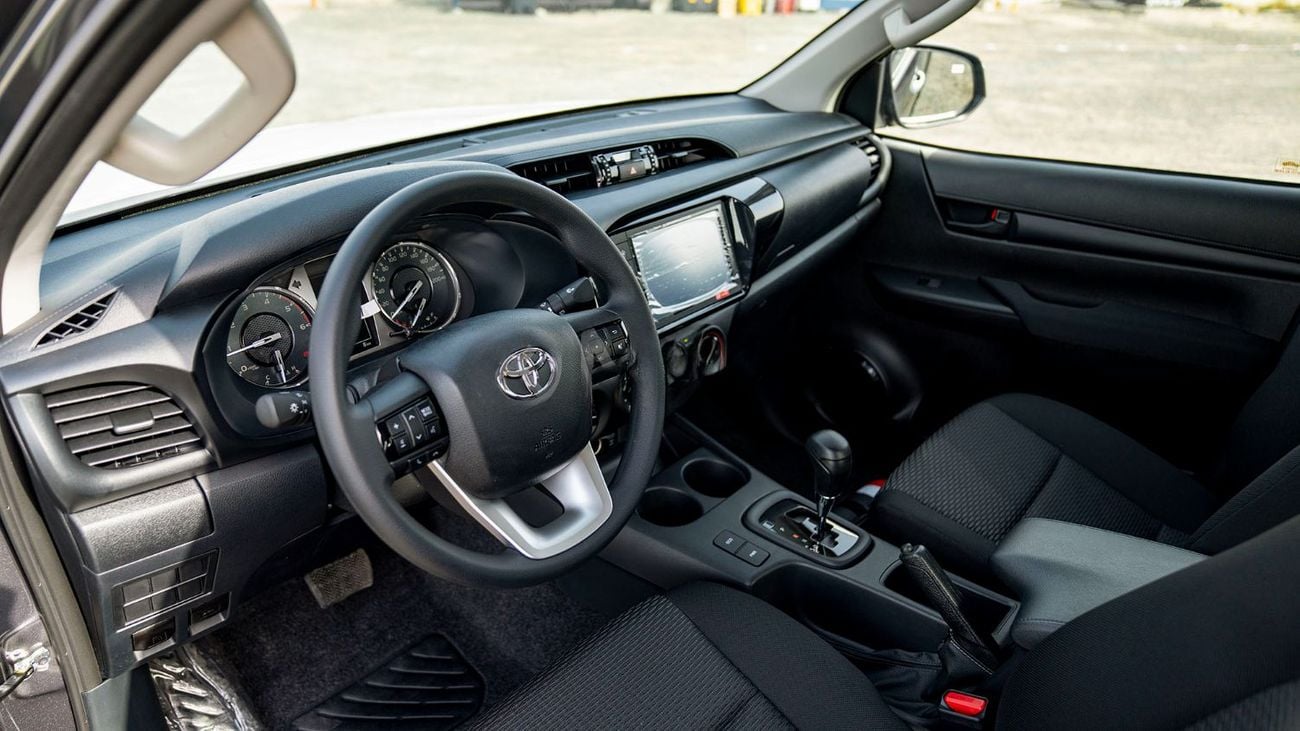 تويوتا هيلوكس 2025 Toyota Hilux 2.4 Double Cab Diesel AT 4x4