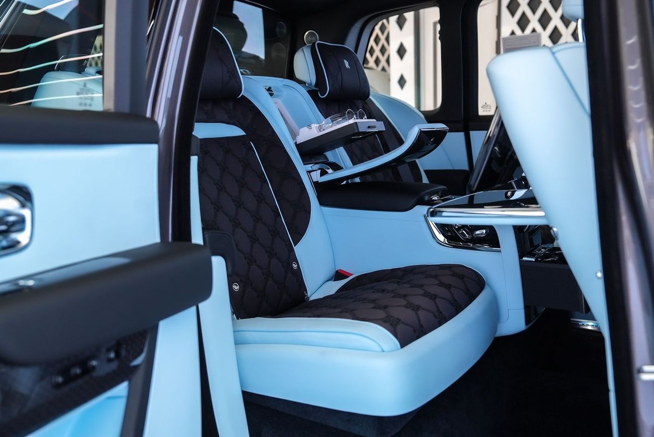 Rolls-Royce Cullinan Rolls Royce Cullinan Black Badge Series 2 Duality Seats