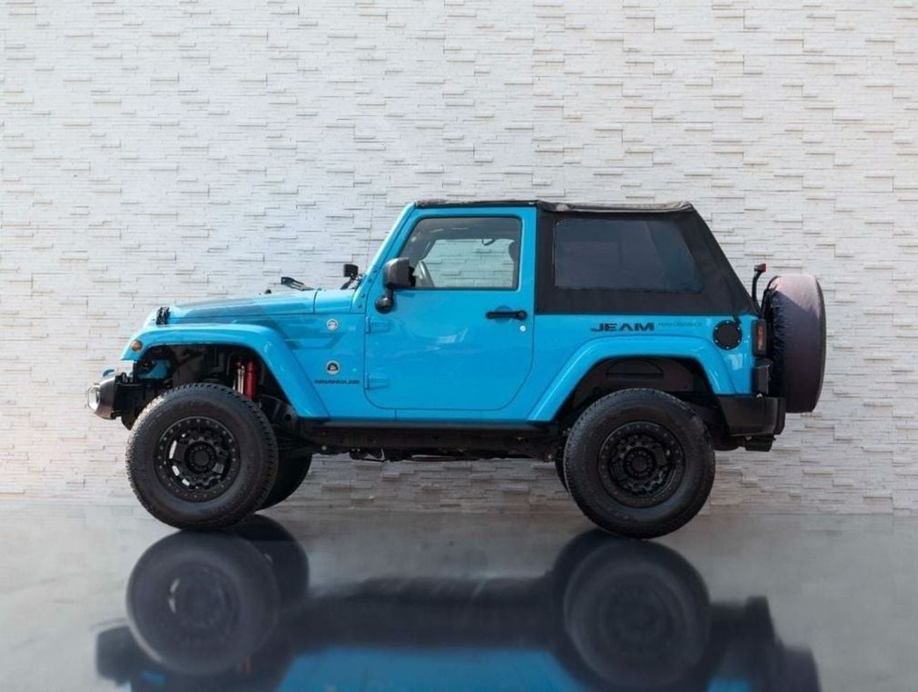 Jeep Wrangler Sport 3.6L A/T