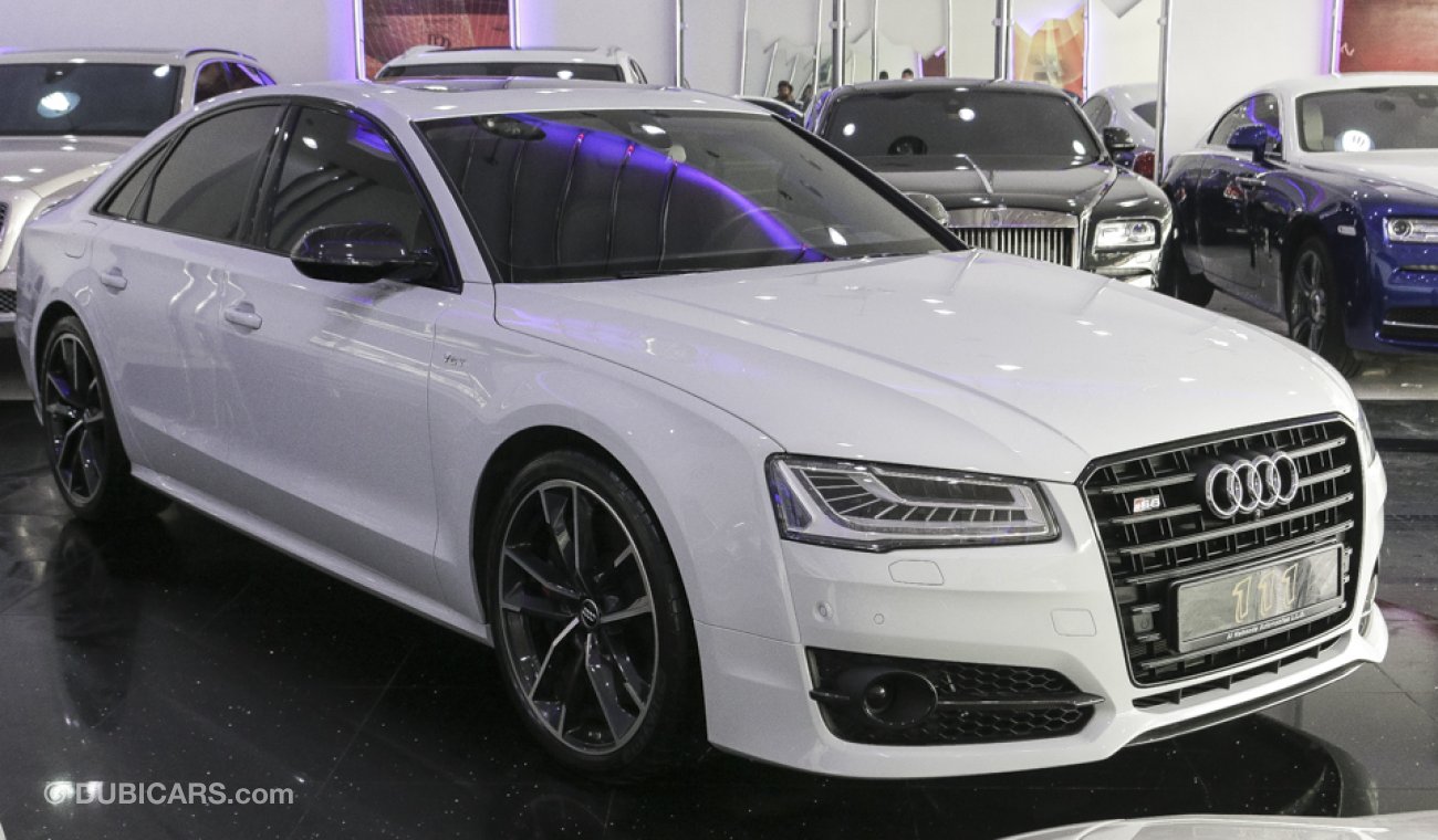 Audi S8 Plus