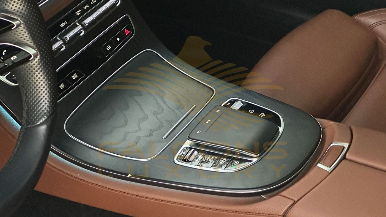 مرسيدس بنز E300 Premium 2.0L