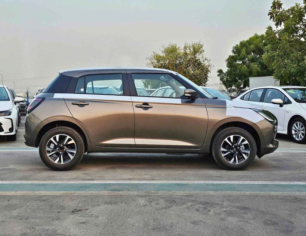 سوزوكي سويفت GLX /1.2L PETROL A/T/ PUSH START, REAR PARKING SENSOR , REAR CAMERA (CODE # SGLX)