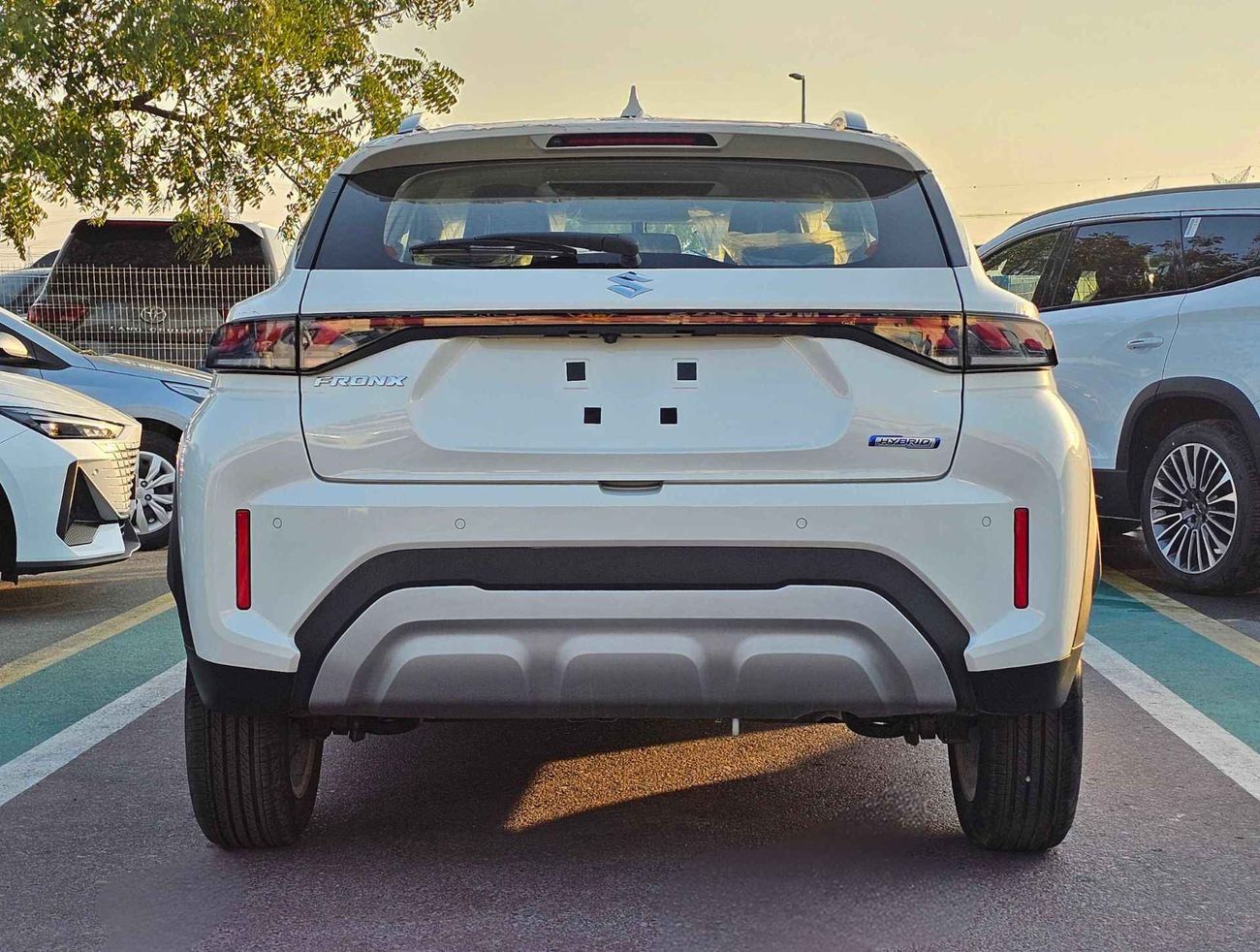 Suzuki Fronx HYBRID, GLX, 1.5L PETROL, V4,  HEADUP DISPLAY "4" CAMERAS, 2WD (CODE # FXGLXHF)