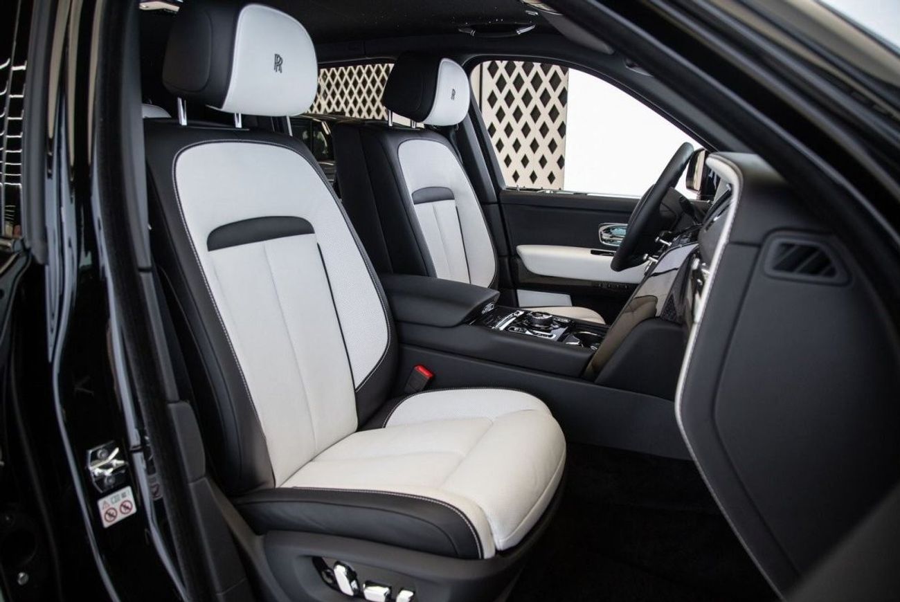 Rolls-Royce Cullinan Black Badge