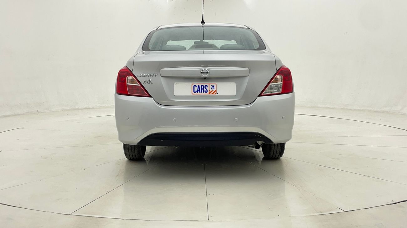 نيسان صني S 1.5 | بدون دفعة مقدمة | اختبار القيادة في المنزل