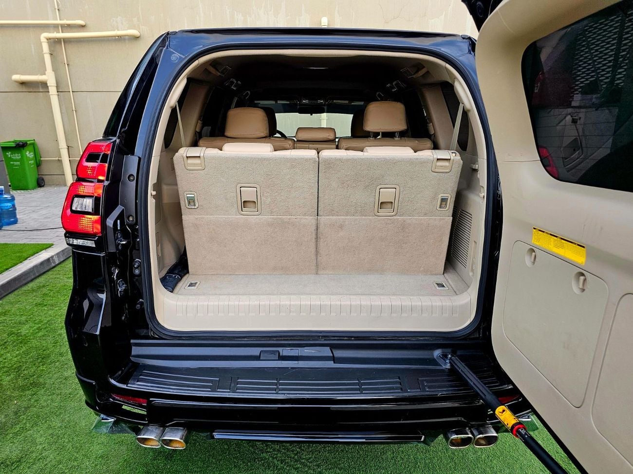 Toyota Prado TX-L PRADO TXL / NEW SHAPE / SUNROOF LEATHER / ORIGINAL BLACK COLOR