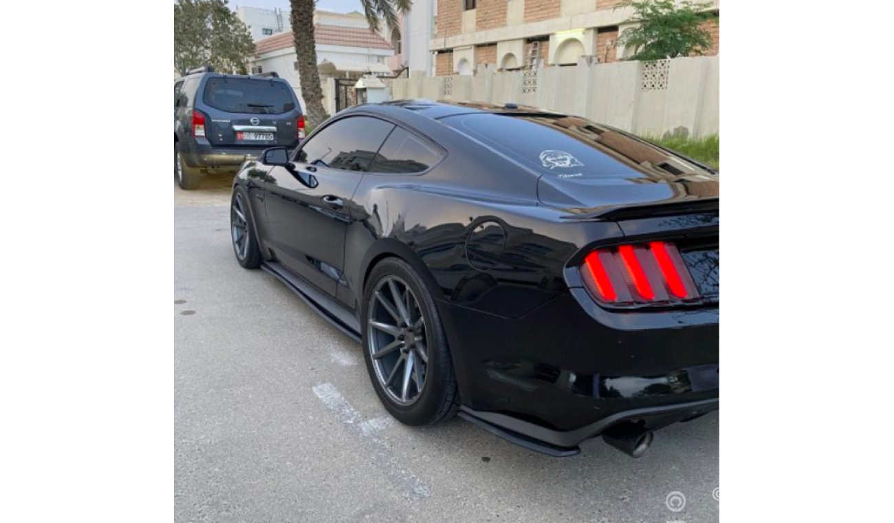 Ford Mustang GT