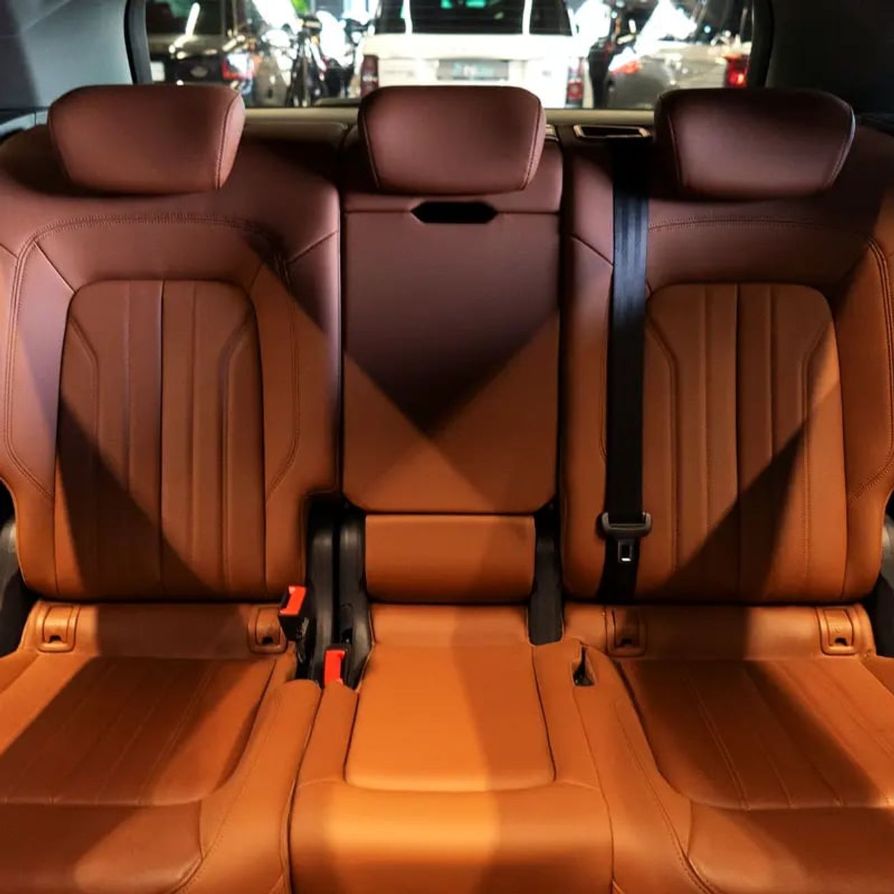 أودي Q5 45 TFSI Quattro Design 2.0L 3,161 pm • 0% Downpayment • 45Tfsi • Agency Warranty And Service Package