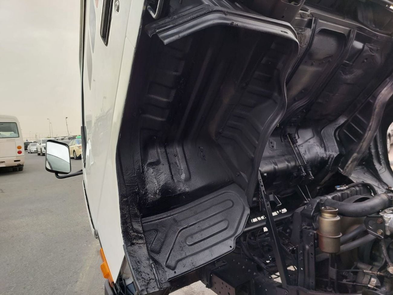 ميتسوبيشي فوسو كانتير MITSUBISHI CANTER TRUCK RHD 1990 MODEL 4.2 L DIESEL MANUAL(PM44620)