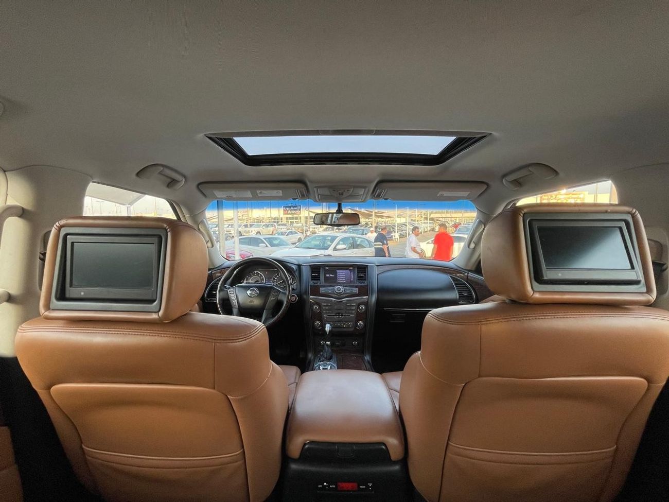 Nissan Patrol LE Platinum Nissan Patrol Titanium _GCC_2014_Excellent Condition _Full option