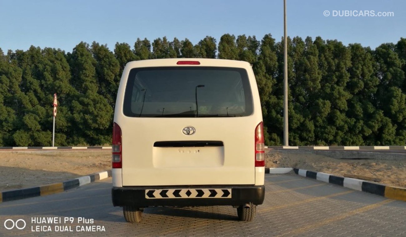 Toyota Hiace 2013 ref#796