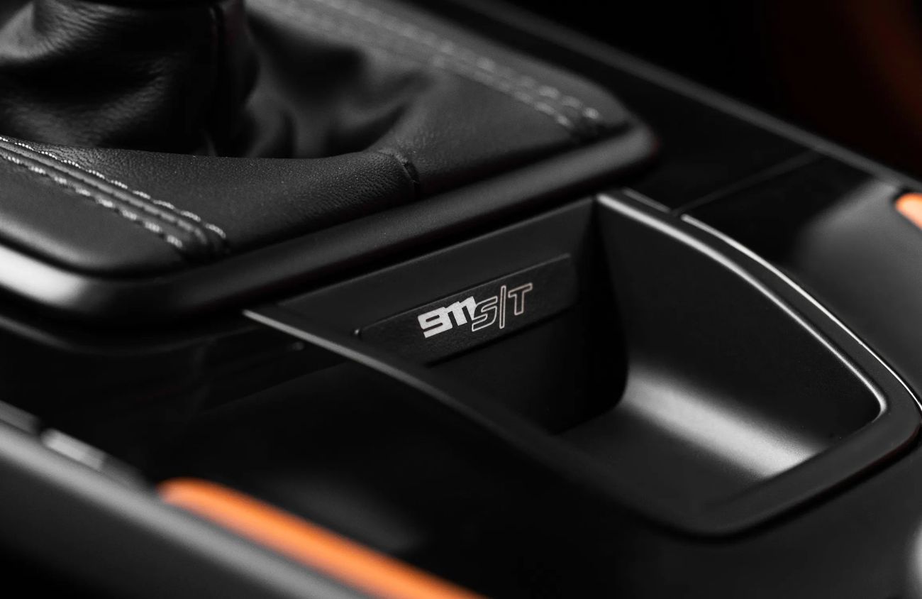 Porsche 911 4.0L F6 Naturally Aspirated Engine