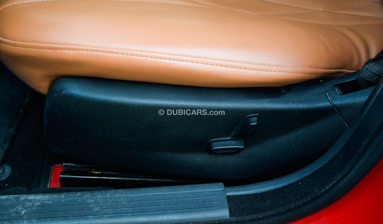Mercedes Benz C300 C300 2009 model red color imported number one panorama leather and cruise control