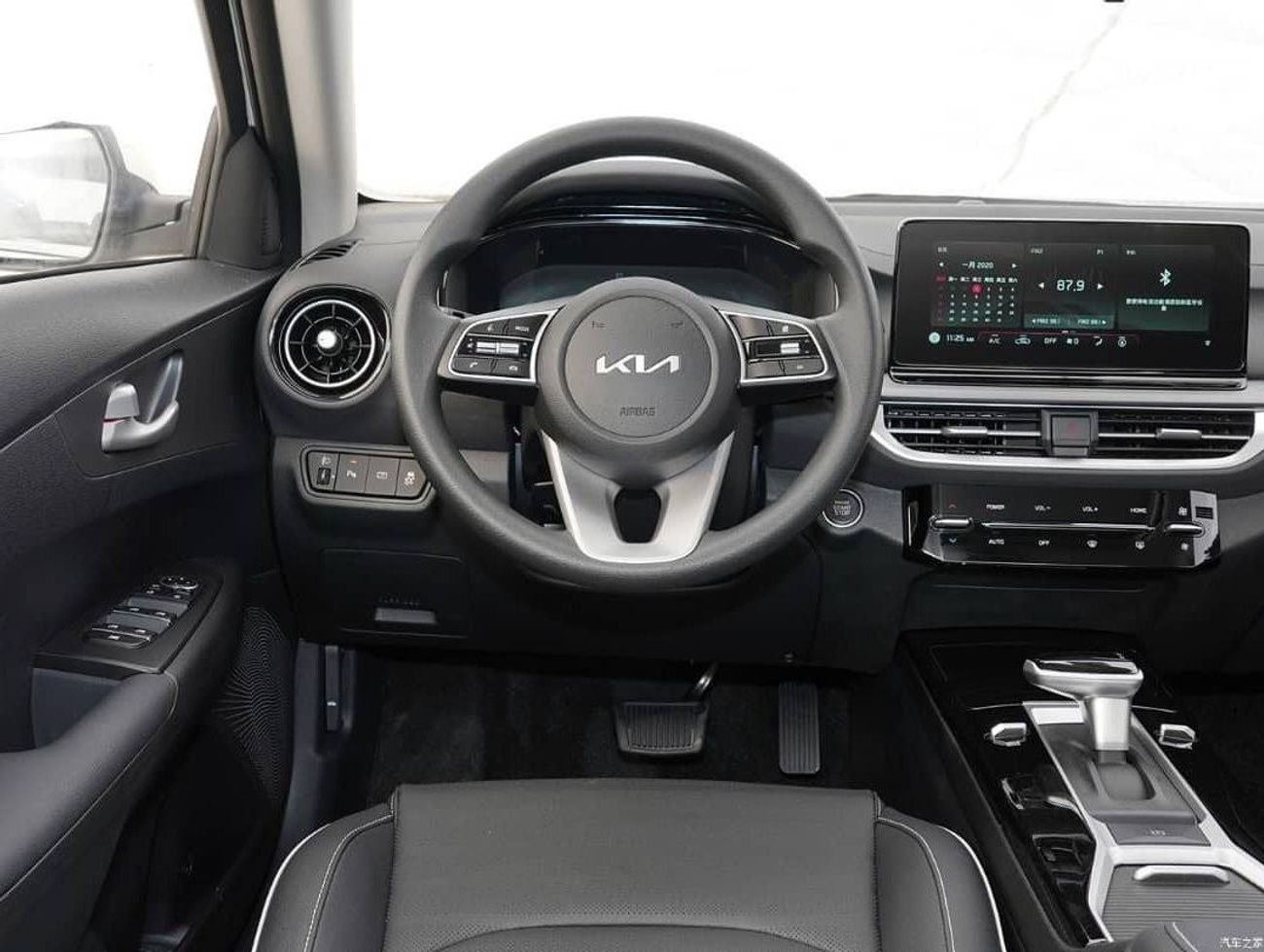 Kia K3 K3 1.5L CVT COMFORT PREMIUM EDITION