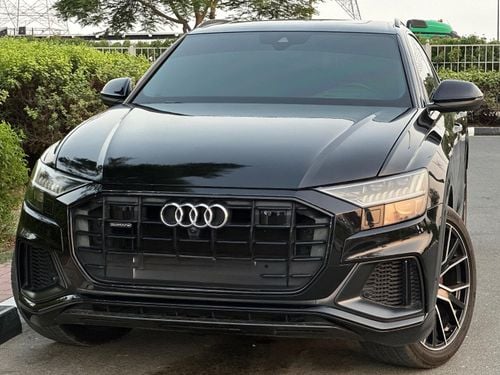 Audi Q8 55 TFSI quattro S-Line 3.0L (340 HP)