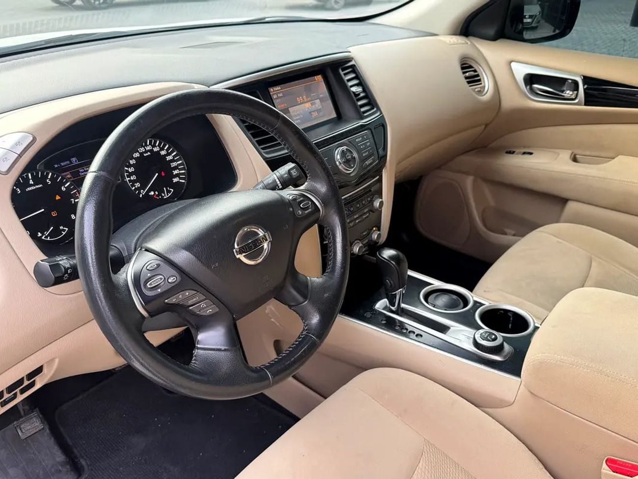 نيسان باثفايندر SV Platinum