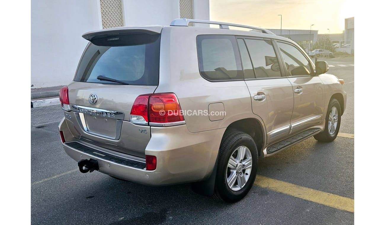 تويوتا لاند كروزر GXR