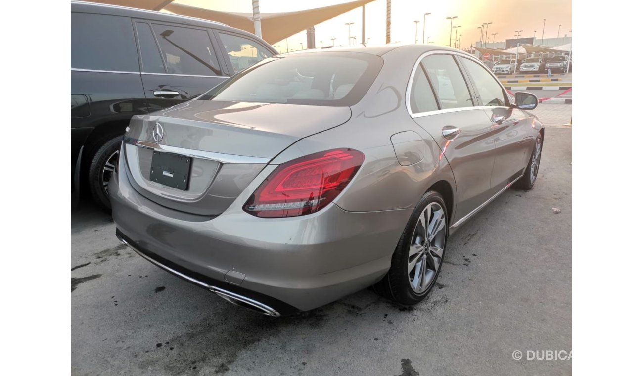 Mercedes-Benz C 300 4-MATIC / CLEAN CAR / WITH WARRANTY